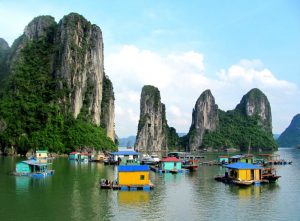 floating-halong-bay